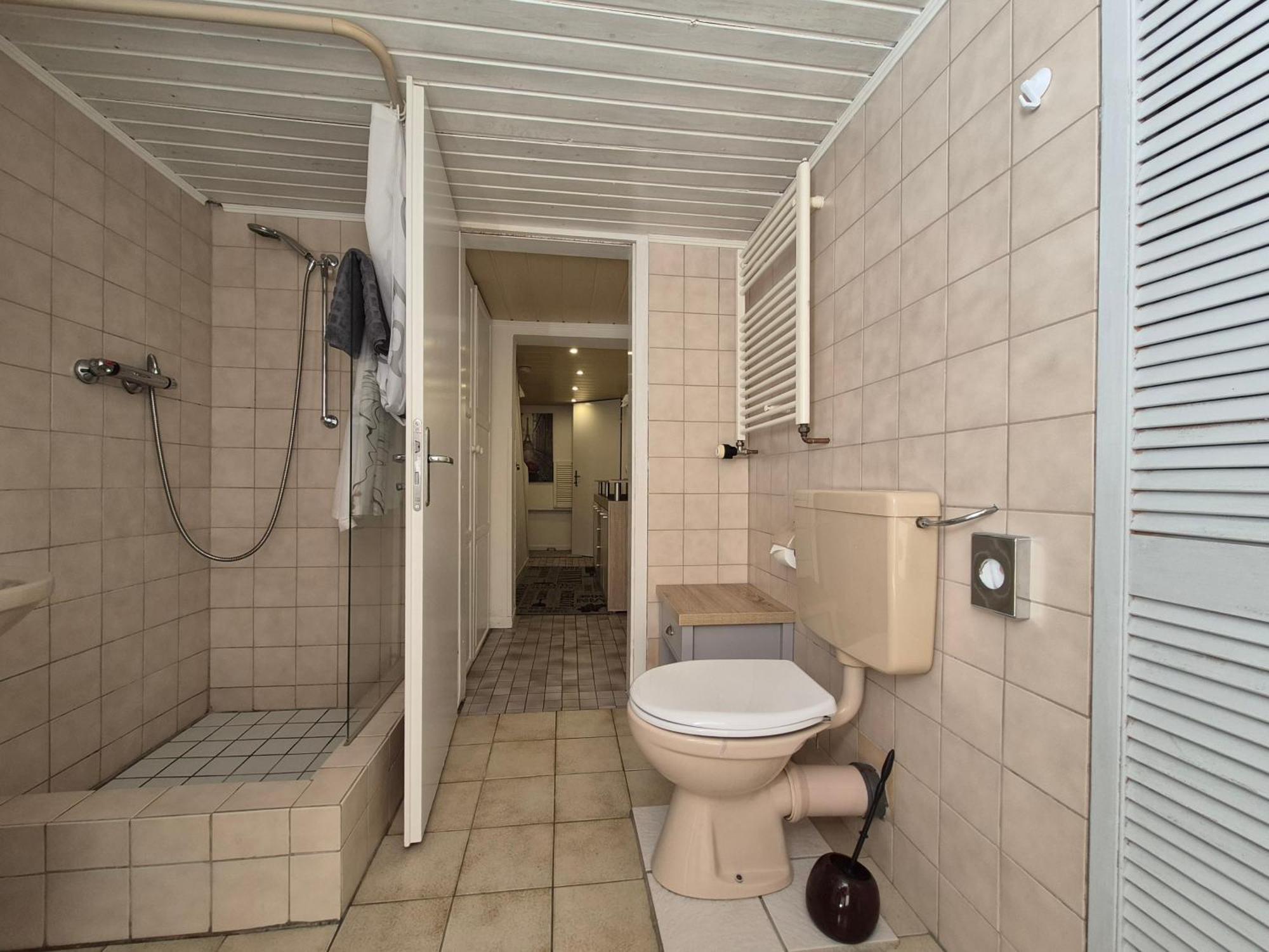 Untergeschoss, Kaelder, Basement In Ruhiger Wohngegend * Flensburg